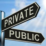 private v public